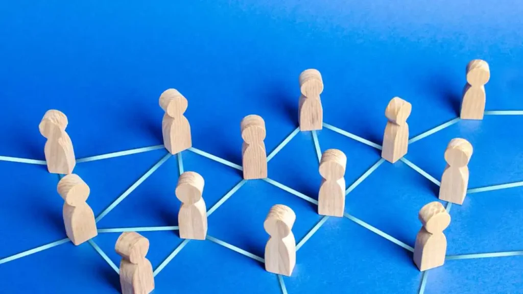 klastry-tematyczne-jako-połączenia