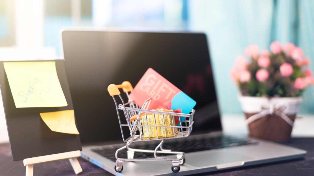 koszt sklepu internetowego na saas