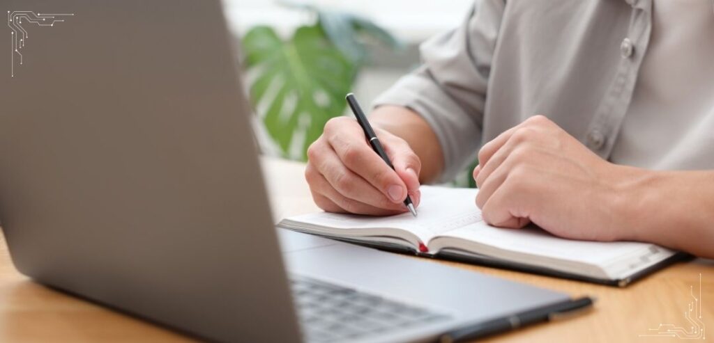 Jak zachować naturalne wprowadzanie słów kluczowych i synonimy